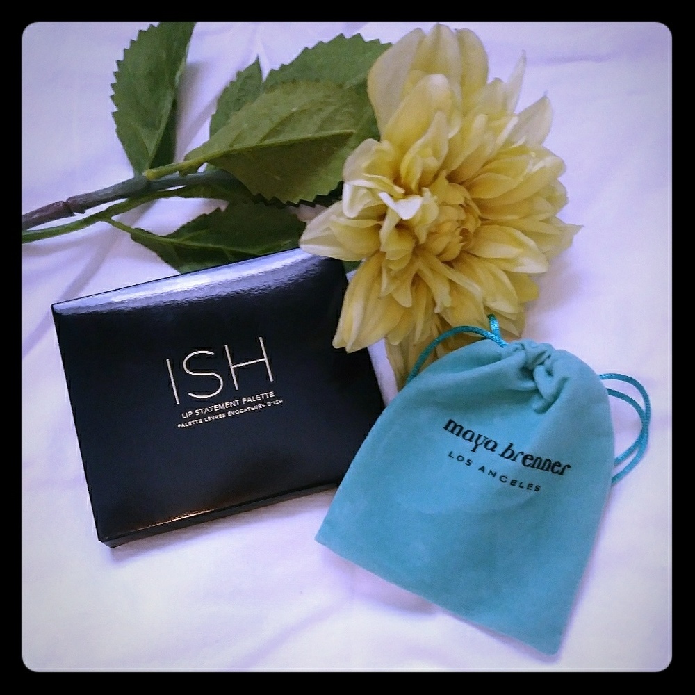 ISH lip statement pallette